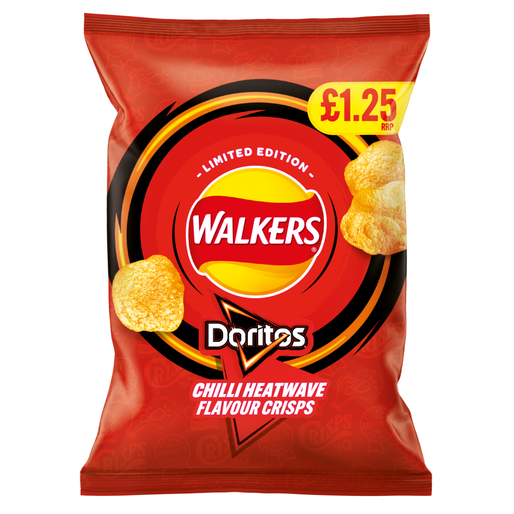 A 65g bag of Walkers Mash Ups crisps in Chilli Heatwave flavour with a bright red and orange packaging design.