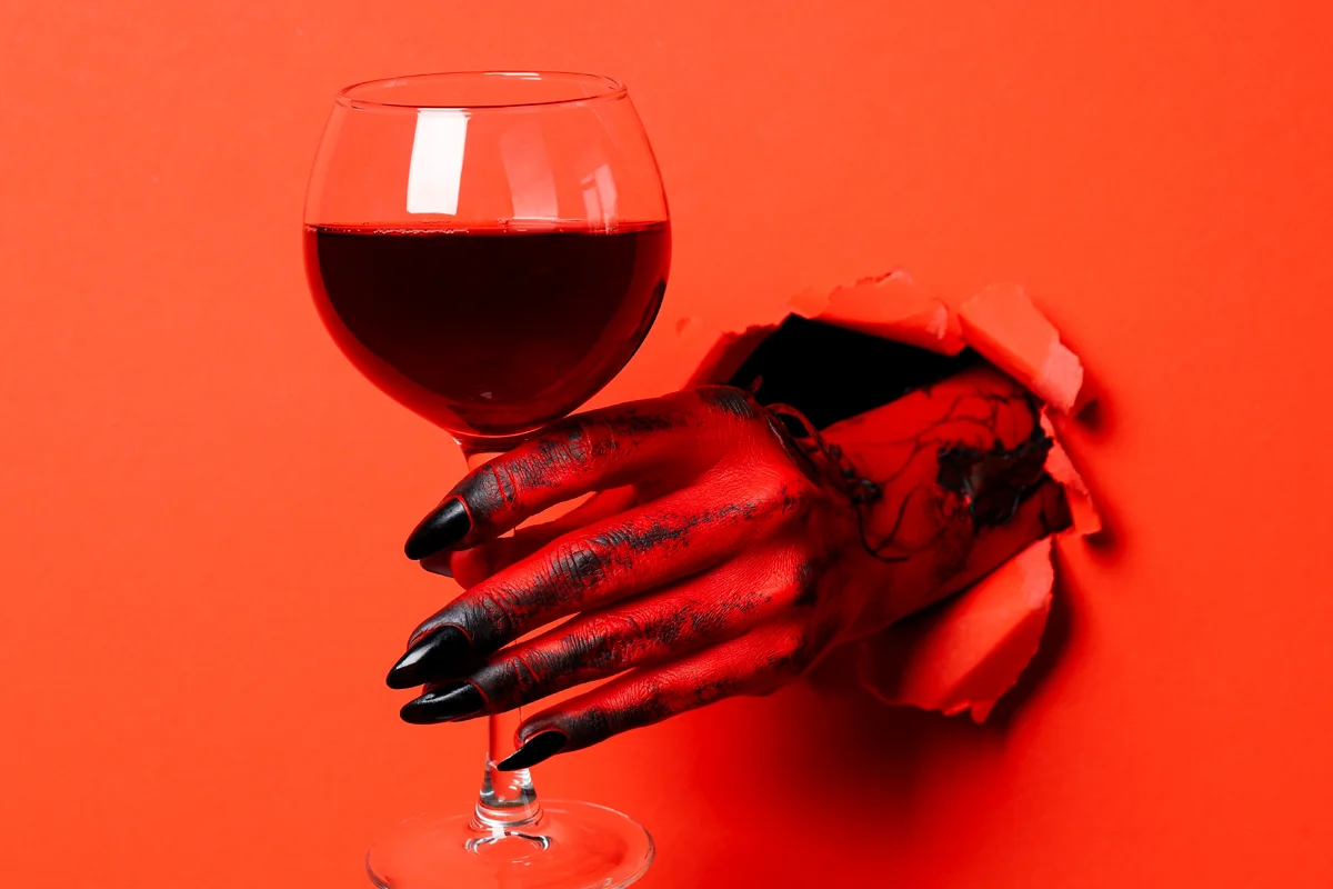 Devilishly Good Wine Halloween promotion banner from Bargain Booze